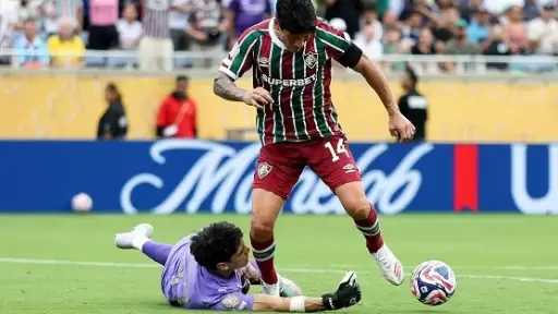 فلومينينسي ينهي مغامرة الهلال في ربع نهائي المونديال