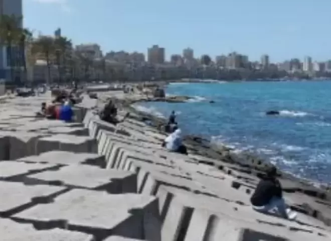 الطقس غدا شديد الحرارة وشبورة ورطوبة والعظمى بالقاهرة 36 درجة والإسكندرية 31
