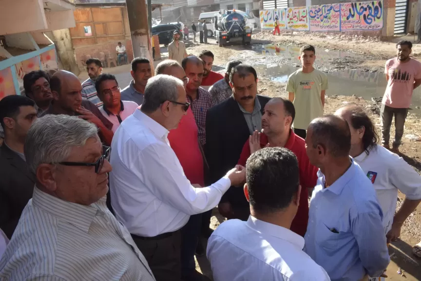 بعد زيارة ميدانية مفاجئة.. محافظ الغربية يوجهه بخطة تأهيل شامل للوحدات المحلية ببسيون