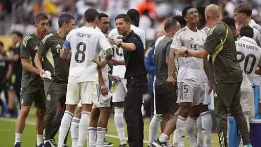 عاصفة جوية تؤخر رحلة ريال مدريد لمواجهة باريس بمونديال الأندية