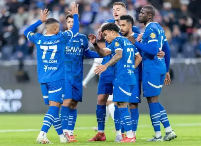 الهلال يدرس الانسحاب من كأس السوبر السعودي
