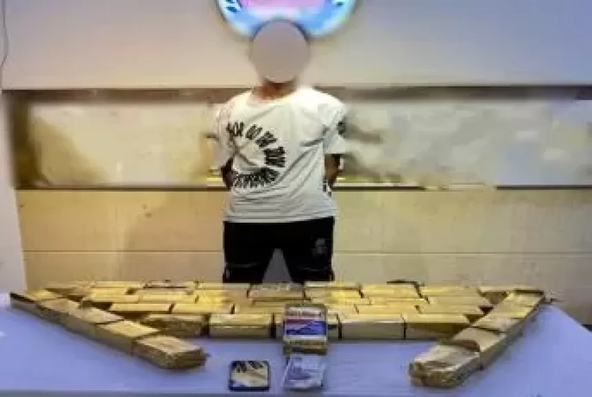 ضبط عناصر بؤر إجرامية شديدة الخطورة من متجرى المواد المخدرة بنطاق عدة محافظات