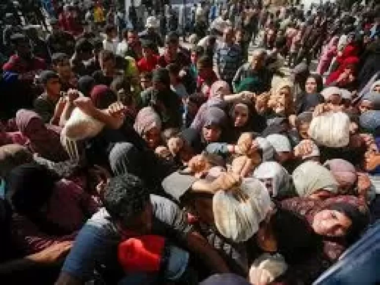مدير منظمة الصحة العالمية: مصممون على البقاء في غزة