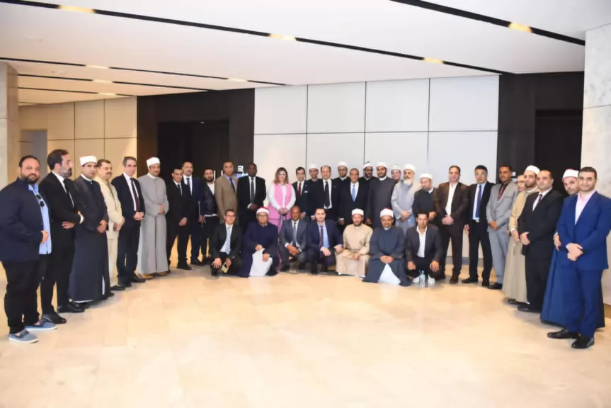 وزير الخارجية والهجرة يلتقي بالجالية المصرية في النيجر