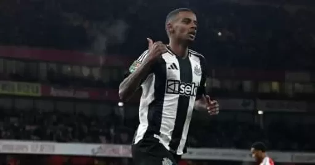 ليفربول يجهز عرضا قياسيا لضم ألكسندر إيزاك من نيوكاسل