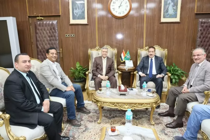 محافظ المنوفية يلتقي نائب رئيس مجلس إدارة مجموعة العربي لبحث أوجه التعاون المشترك