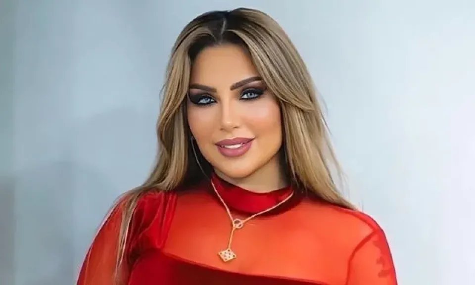 سارة خليفة 