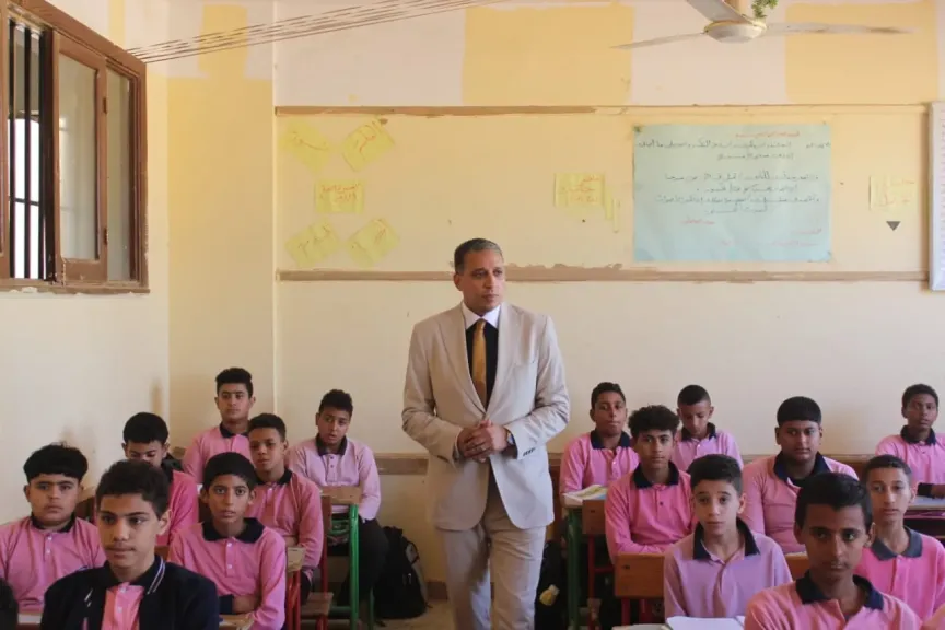 مدير مديرية التربية والتعليم بالجيزة