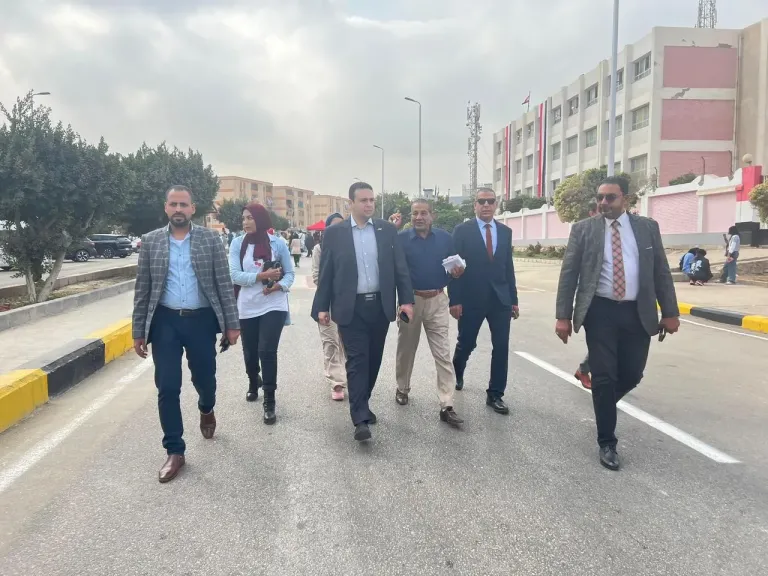 النائب عبد المنعم أمام 