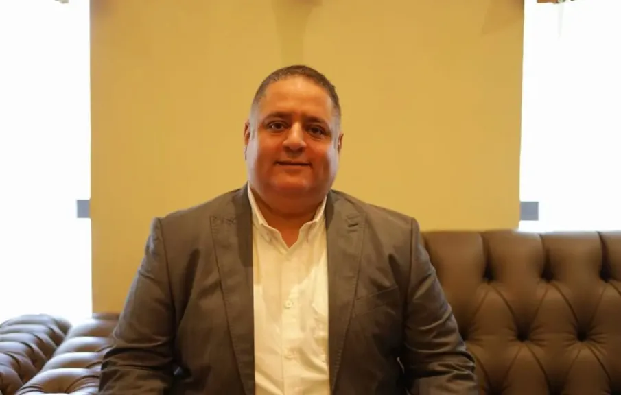 دكتور محمد عصمت رئيس نادى الصيادلة 