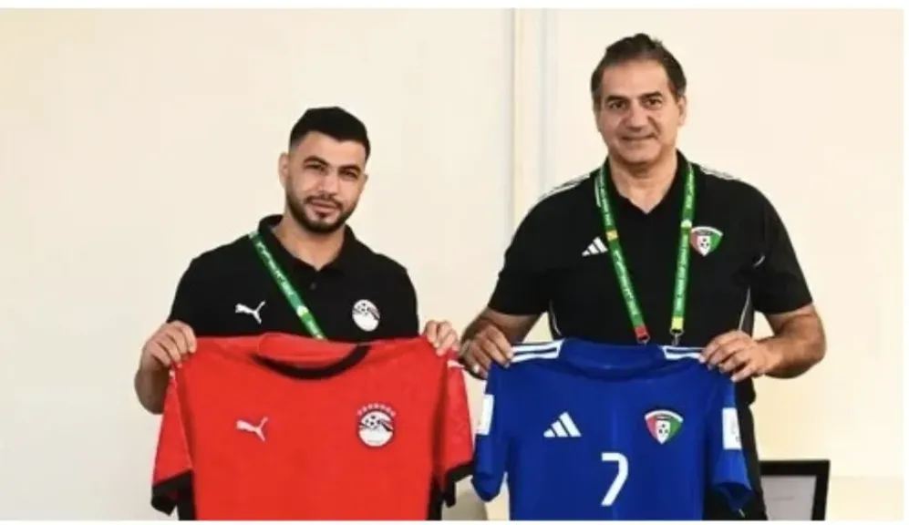 منتخب مصر بالزي الأساسي أمام الكويت