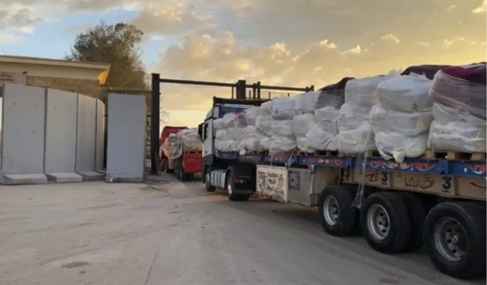 قافلة زاد العزة