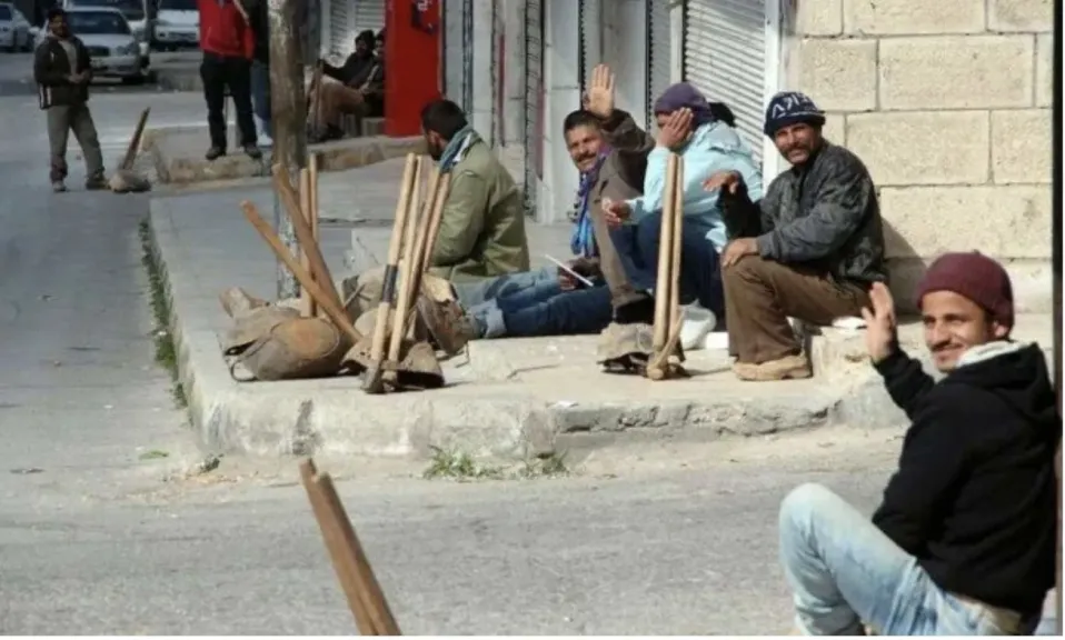  العمالة غير المنتظمة