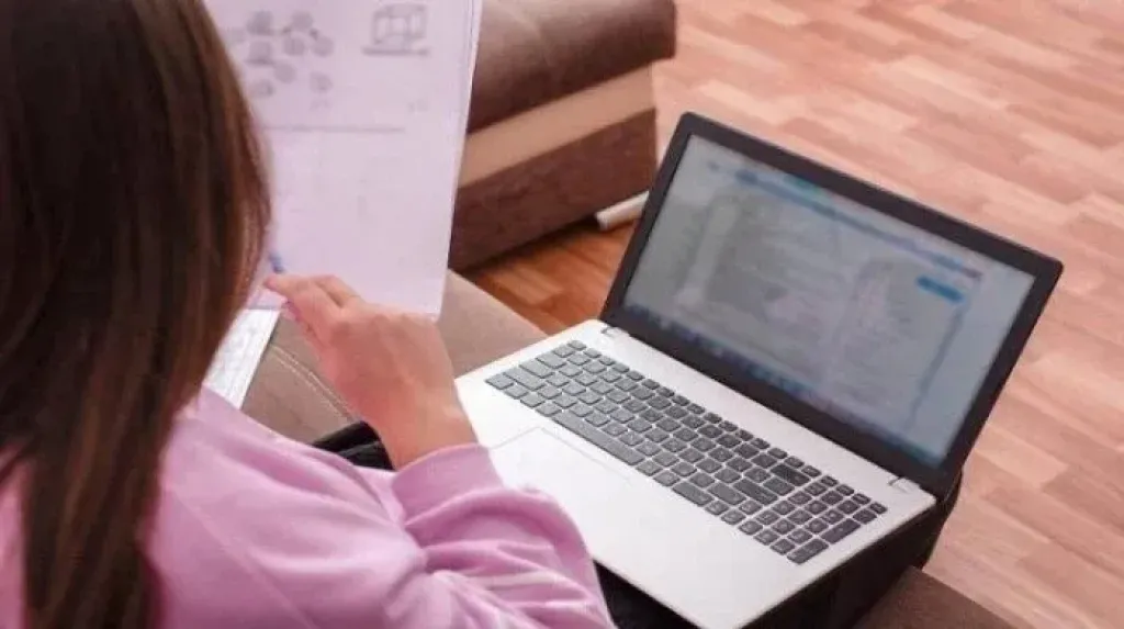 تسجيل استمارة الصف الثالث الإعدادي