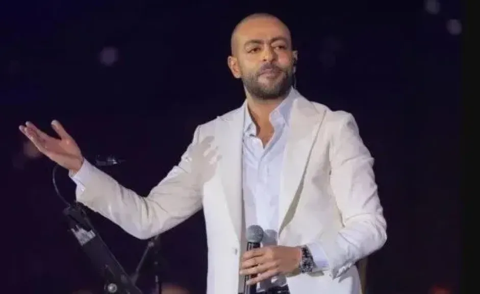 تامر عاشور 