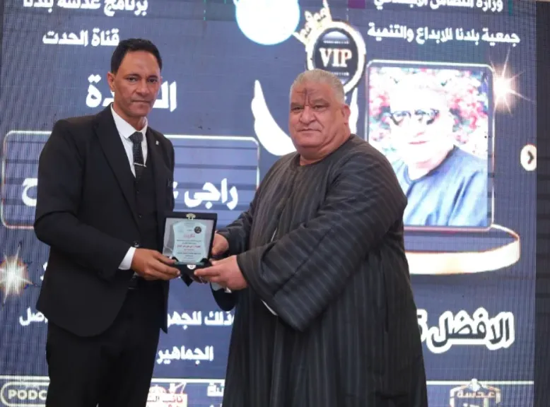 العمدة راجي علي عمدة قرية الخور 