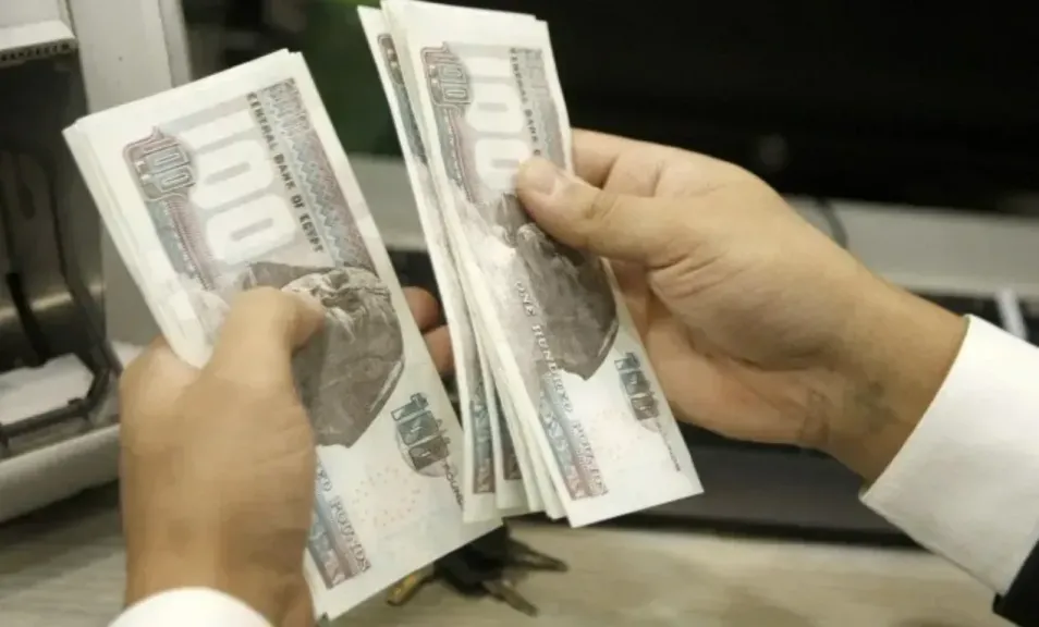 صرف معاشات شهر مارس