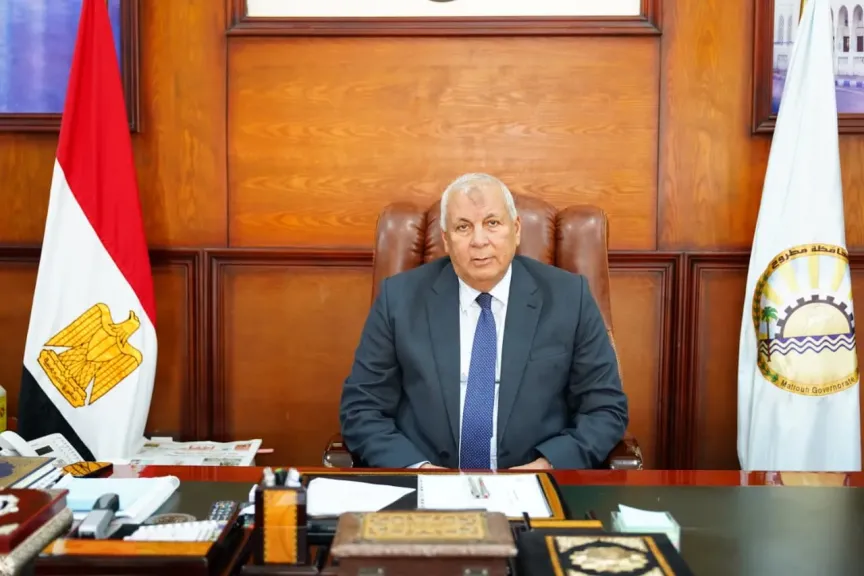 محافظ-مطروح