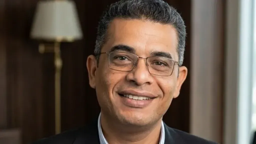 الدكتور وليد البرقي محافظ البحر الاحمر 