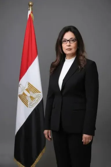 وزيرة الثقافة