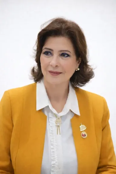 د.راندا مصطفي 