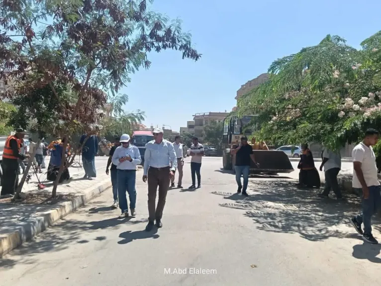 جانب من جولة رئيس المدينة