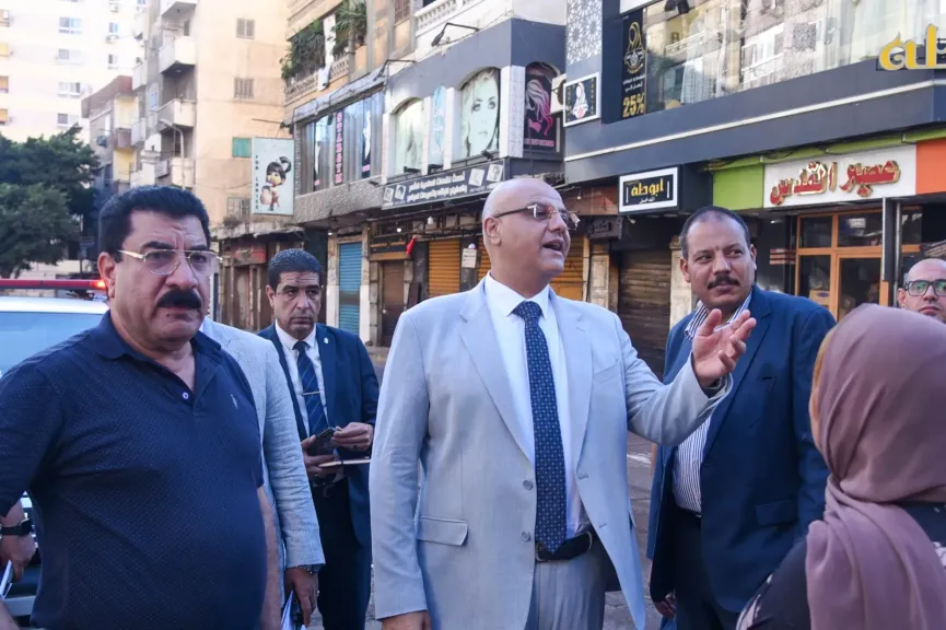 جانب من جولة المحافظ