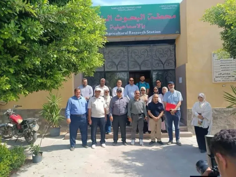 جانب من الزيارة