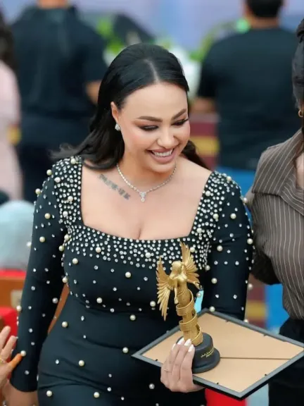 مي حسن
