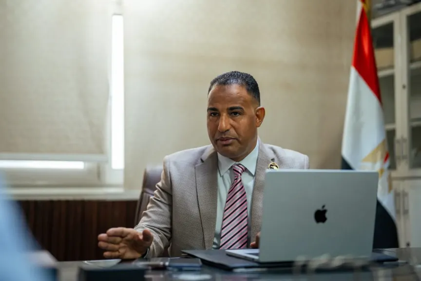 الحسيني احمد خبير الضرائب والمحاسب القانوني 